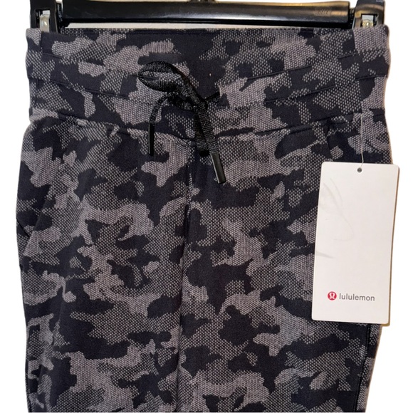 NWT LULULEMON Ready to Rulu Jacquard Heritage Camo Lunar Rock Joggers Size 2 - Picture 4 of 12